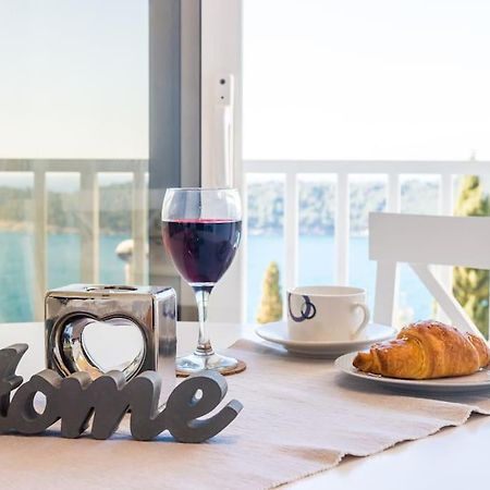 Sea View Apartment 10 Minutes Walk From Old City Dubrovnik Kültér fotó