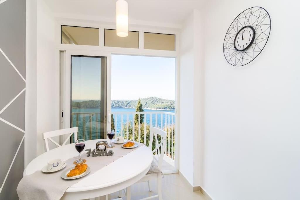 Sea View Apartment 10 Minutes Walk From Old City Dubrovnik Kültér fotó