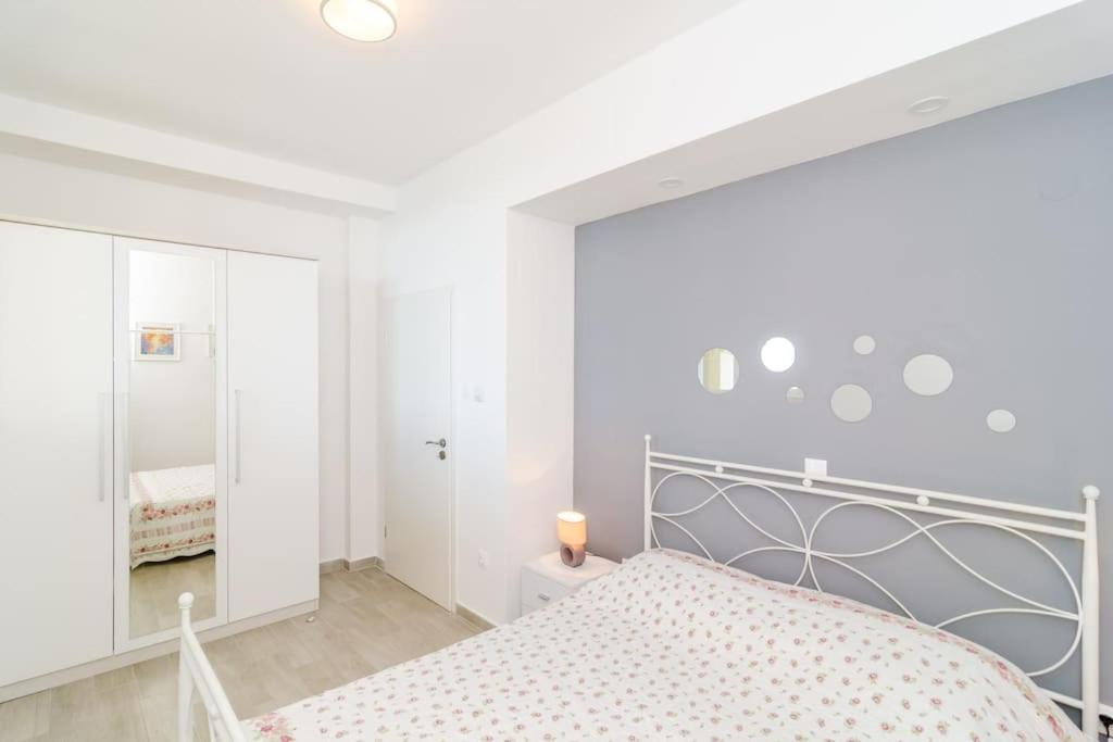 Sea View Apartment 10 Minutes Walk From Old City Dubrovnik Kültér fotó